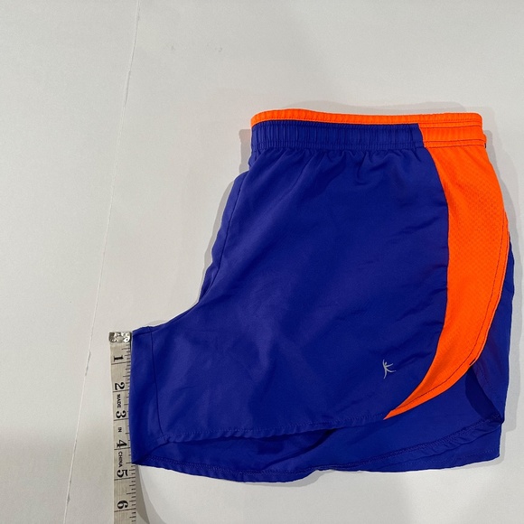 Danskin Now Women's Athletic Active Running‎ Lined Shorts - Size L. - Picture 9 of 9